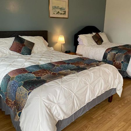 Webbers Lake Charlotte Motel Queen And Double Bed Εξωτερικό φωτογραφία
