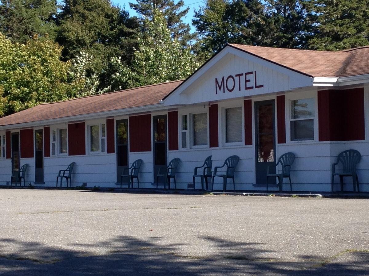 Webbers Lake Charlotte Motel Queen And Double Bed Εξωτερικό φωτογραφία