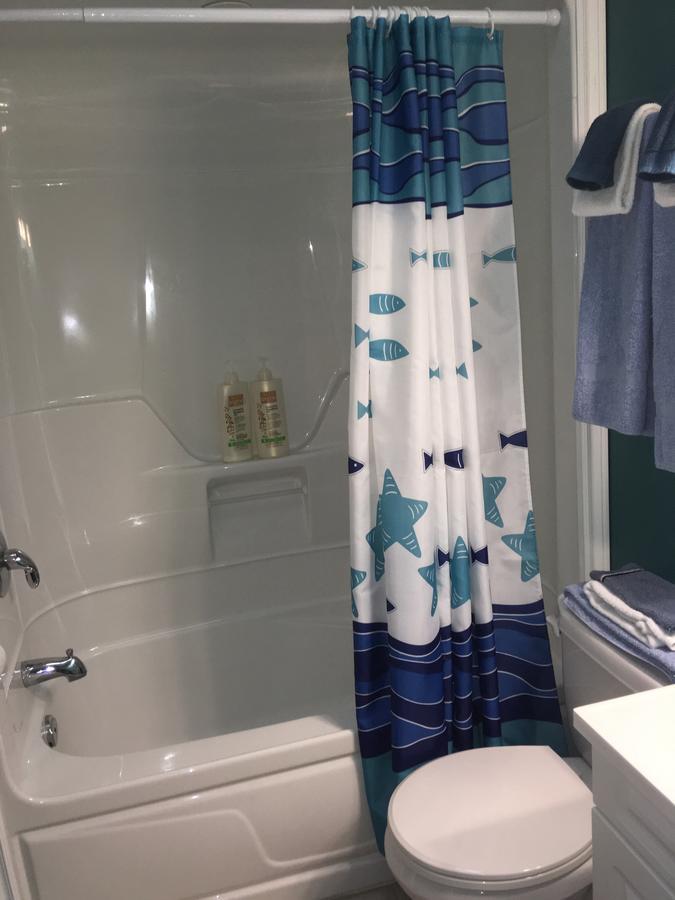 Webbers Lake Charlotte Motel Queen And Double Bed Εξωτερικό φωτογραφία