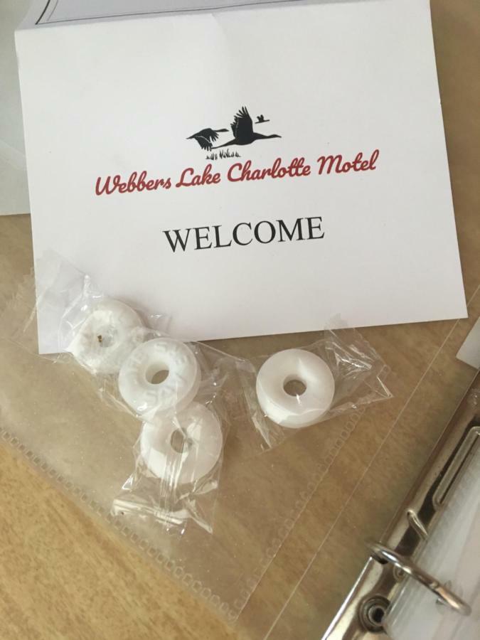 Webbers Lake Charlotte Motel Queen And Double Bed Εξωτερικό φωτογραφία
